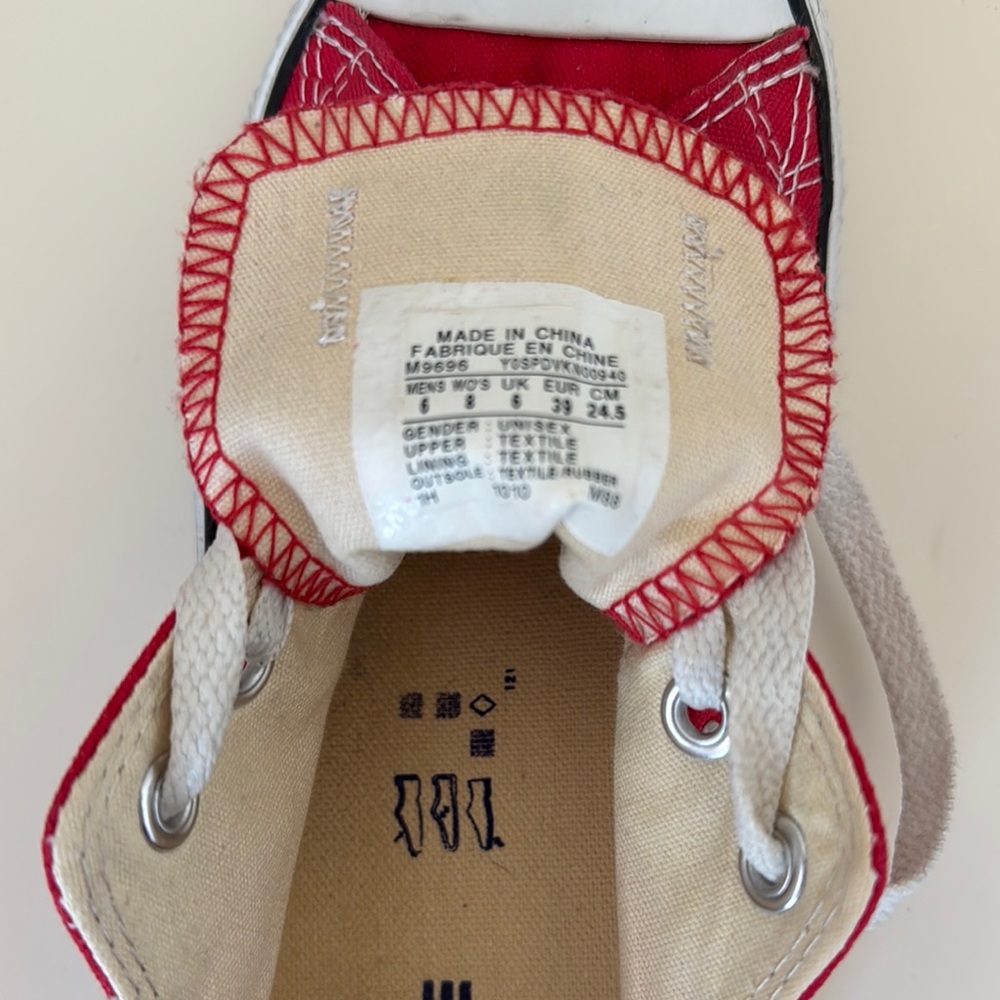 Converse Red Sneakers M6 Wm 8 - Picture 3 of 5